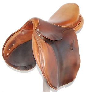 17" L'APOGEE  SADDLE (SO17451) GOOD CONDITION!! - DWC