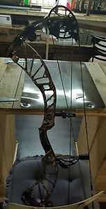 Obsession Def con M7 comound bow