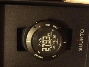 Suunto Core ultimate black BRAND NEW