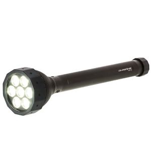 Ledlenser X21R Diese aufladbare Stablampe ist eine technische Sensatio