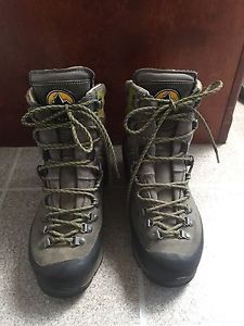 La Sportiva Women's Pamir Trekking Boots