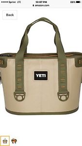 Yeti Hopper Cooler 20 Soft Side Cooler Field Tan/Blaze - New In Box