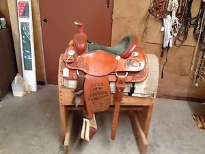 Circle Y Trophy Roping Saddle 15"