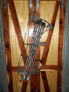 Elite Archery Impulse 31 Compound Bow RH 70lb/30" Draw - Loaded