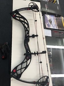 Bowtech Carbon Overdrive Bow 70lb 29 Inch Draw