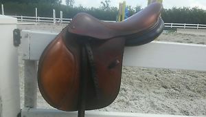PEGASUS CLOSE CONTACT SADDLE
