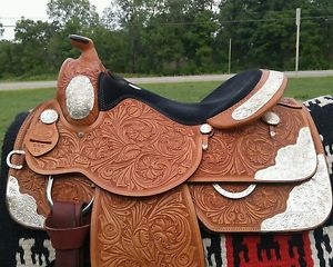 Rocking R Horse Show Saddle. 16"  *Beautiful