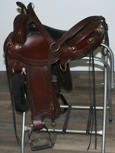 Circle Y Yosemite Trail Saddle 17" EBS Endurance Stirrups & New Breast Collar