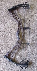 HOYT NITRUM TURBO BOW 28.5" 70LB RIGHT HAND Cam TB-3B-TR