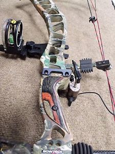 Bowtech Insanity CPXL RH 70lbs