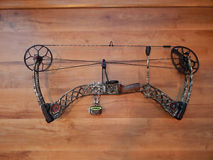 Mathews Creed XS Right Hand 70Lb Draw Wt Pick Your Draw Length With ACC