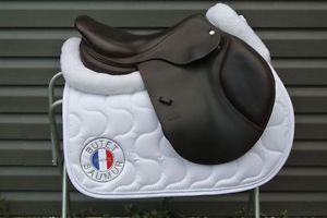 2014 CWD Saddle 17" SE02 LOVELY Dark Brown 2C flap MINT Condition GREAT Price!!!