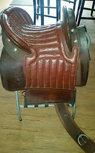 Peruvian saddle