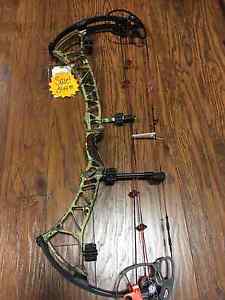 NEW!! 2015 Bowtech Experience Infinity Right Hand 60#