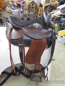 Synergist Endurance Trail Saddle MINT Lightly Used 15"