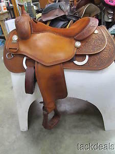 Pards NRHA Versatility Reining Reiner Saddle Lightly Used & Gorgeous 16 1/2"