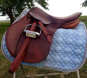 Stubben Siegfried II Close Contact Saddle 17, C/30 Medium, w/ Fittings