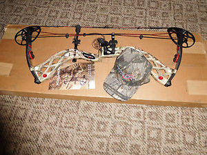 BOWTECH CARBON OVERDRIVE. M.O Infinity camo 50#-60# R./H... NICE!!!!!