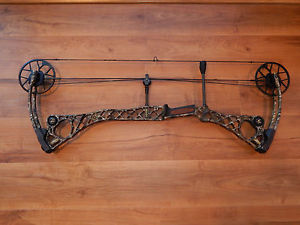 Mathews No Cam HTR Right Hand 70Lb  29" Draw Lost Camo