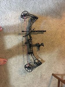 Mathews Monster wake