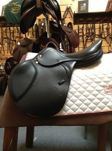 Prestige Meridith Jump Saddle