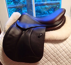 17" Voltaire Design Palm Beach Saddle - Full Buffalo - 2011 - 1A Flaps - 4.75"