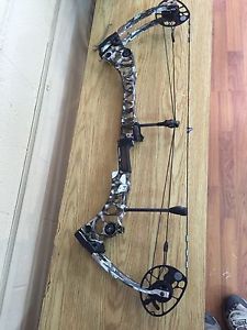 Mathews Halon X (right Hand, 70#, 29")