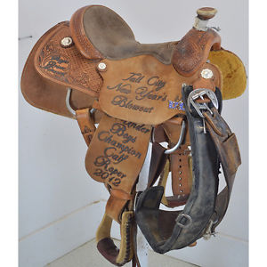 Used 13.5" Circle Y Saddlery Trophy Ultimate Calf Roping Saddle Code: U135CIRCLE