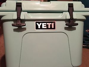 Yeti Roadie Seafoam *Rare* Excellent Condition! Very Hard To Find