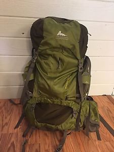 Gregory Baltoro 75 Liter Hiking Backpack Medium MD Green
