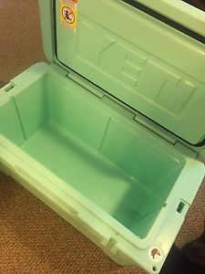 yeti seafoam green 65