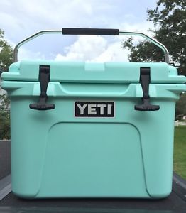 Yeti Roadie Seafoam *Rare* Excellent Condition!