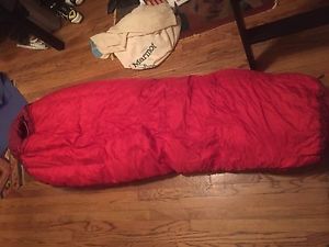 Marmot CWM -40 C Sleeping Bag Down 800 Fill Polar Winter Mt. Everest Denali