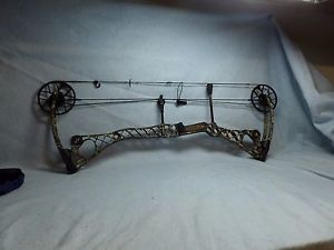 2015 Mathews HTR No Cam Compound Bow 60 lb 29 draw  NICE