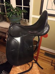 17.5" JRD DRESSAGE SADDLE (GOOD CONDITION!! SERIAL #22360 FREE SHIPPING!!!