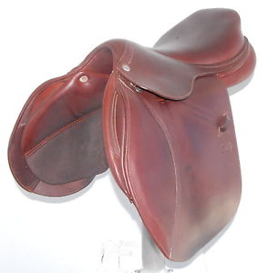 17.5" CWD SE01 SADDLE (SE01044899) DEMO USED ONLY, FROM 2016!! - DWC - CAN