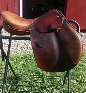 Stubben Edelweiss Jump Saddle, 18" seat, 31cm