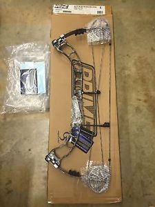 G5 PRIME ALLOY 28/60 Right HAND Compound Bow **NEW IN BOX** Realtree APX