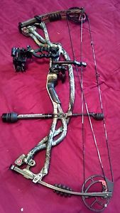 Hoyt 2012 Carbon Element RKT 28" DL LEFT Handed