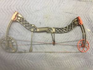 mathews creed xs Crimson/black 29/60