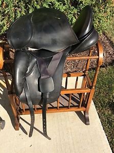 Canterbury Dressage Saddle 17