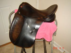Albion Original Comfort Dressage Saddle 18" MW Brown