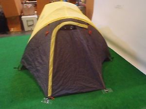 Big Agnes Seedhouse Tent with Cross-Over Pole: 3-Person 3-Season /26158/