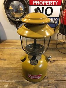 Coleman Lantern Gold Bond 200A 5/1972 All Original 100% Excellent Condition