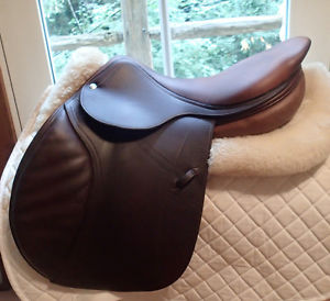 17" CWD Saddle - Full Calfskin - SE01 - 4L Flaps - 2005 - 4.5" dot to dot