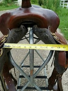 16 inch wide tree bighorn saddle
