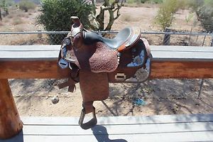 15.5" Equation Show Saddle by Big Horn Matching Breast Collar and Headstall GUC