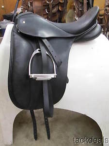 Schleese Advanced Dressage Saddle 17 1/2" No 3 Fit Hennig Tree Lightly Used