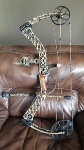 MATHEWS CREED RH 29.5" 60-70 LB COMPOUND BOW LOST CAMO QAD HDX BLACK GOLD SIGHT