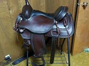 Circle Y 16" Flex 2 Topeka